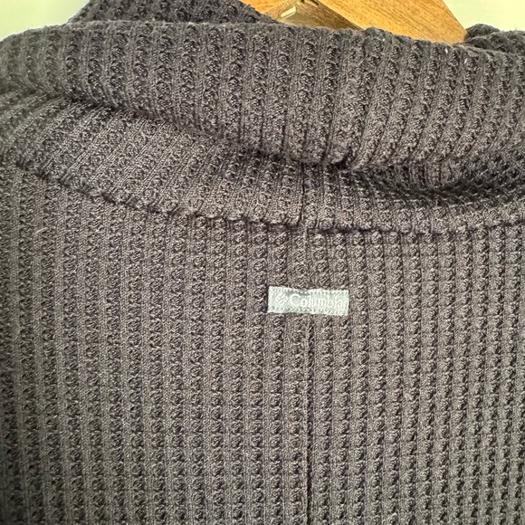 Columbia L Black Waffle Knit Turtleneck Pullover Sweater - Picture 7 of 10